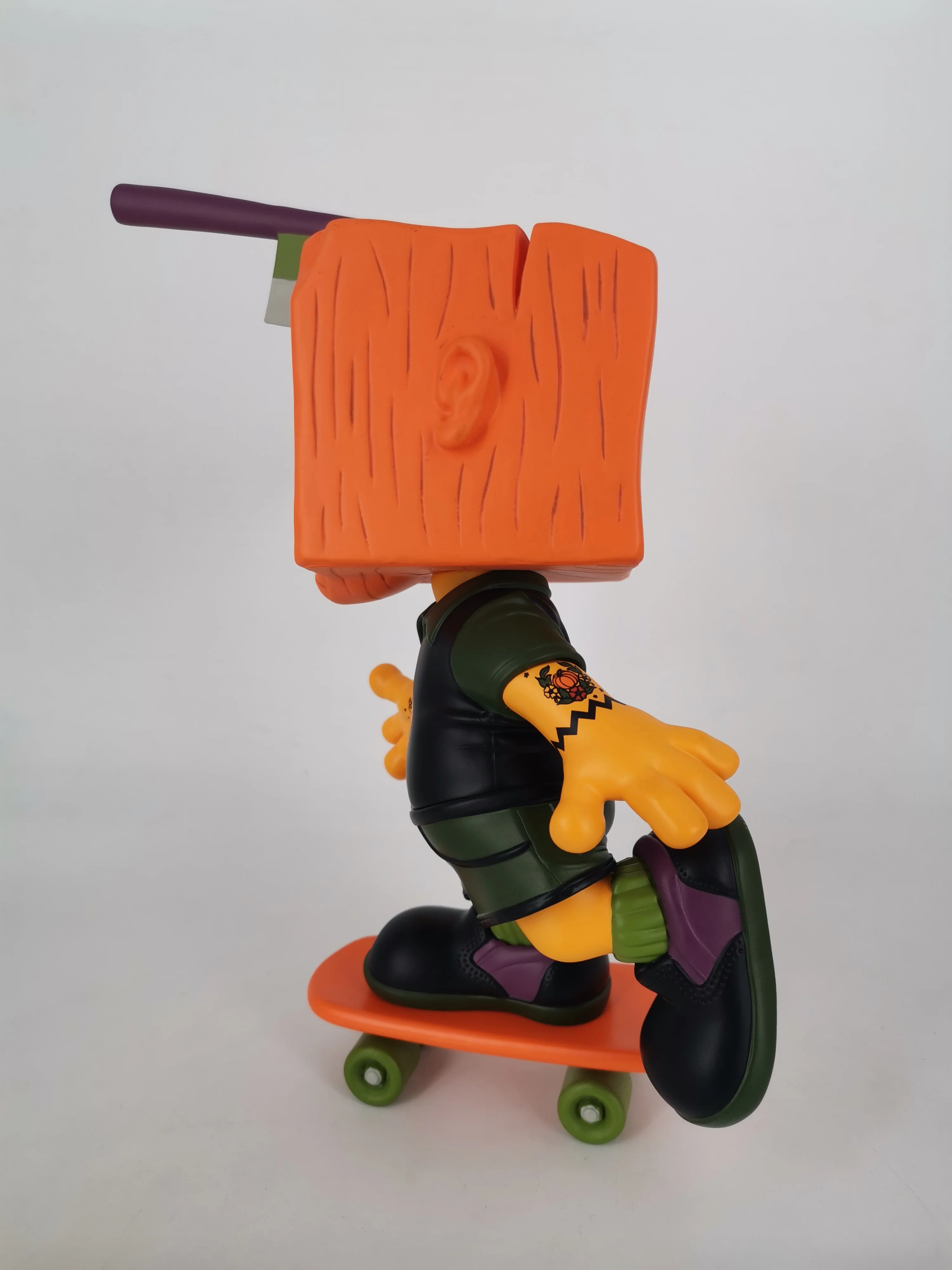 "Block O Lantern"  Vinyl Figure - Image 7