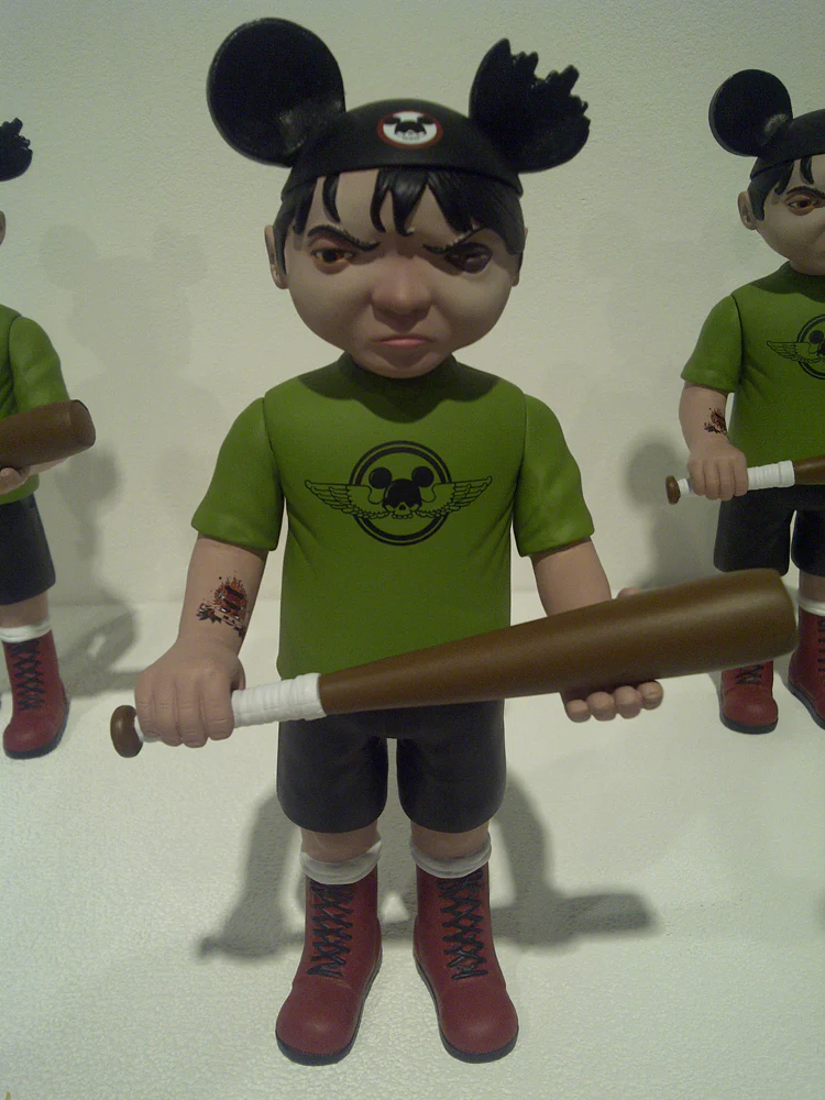 "Mouseketeer Wil" Vinyl Figure - Image 4