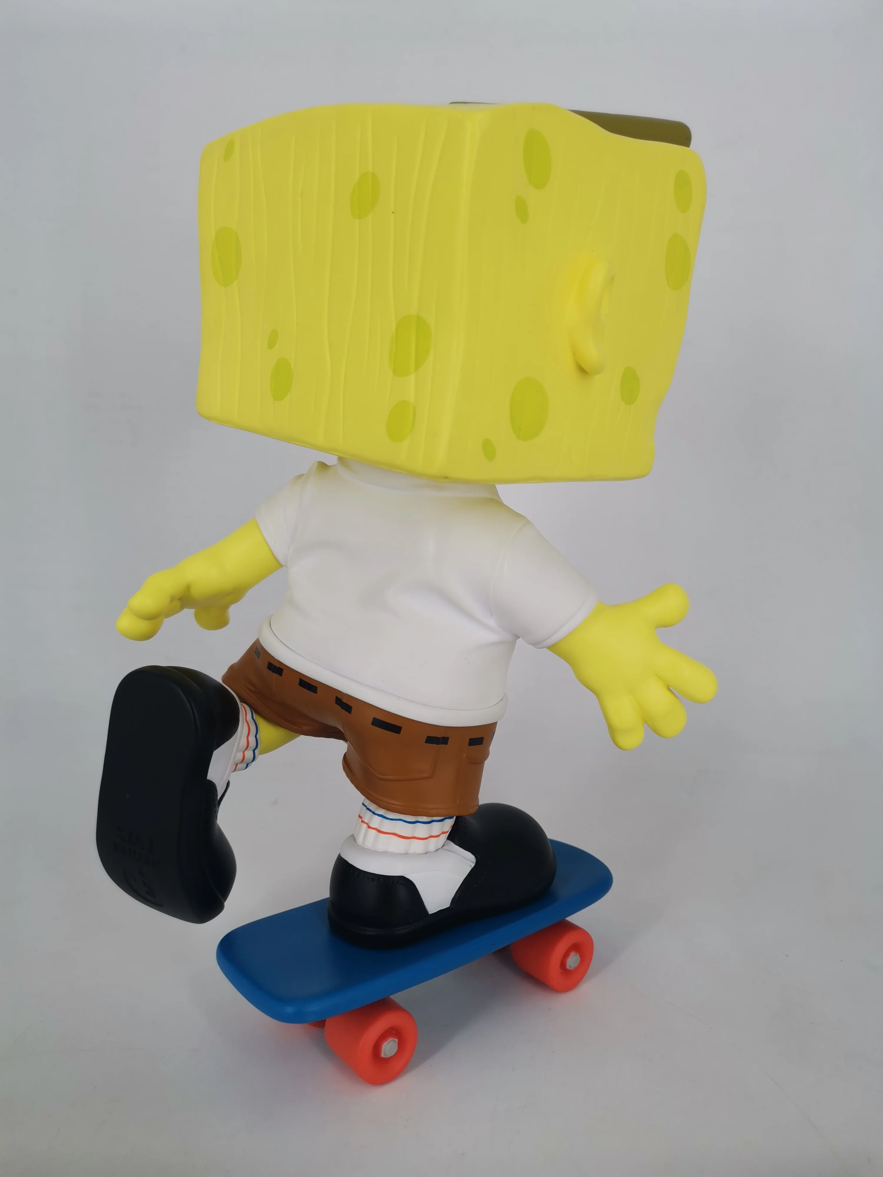 "Sponge Bob Block Head"  Vinyl Figure - Image 7