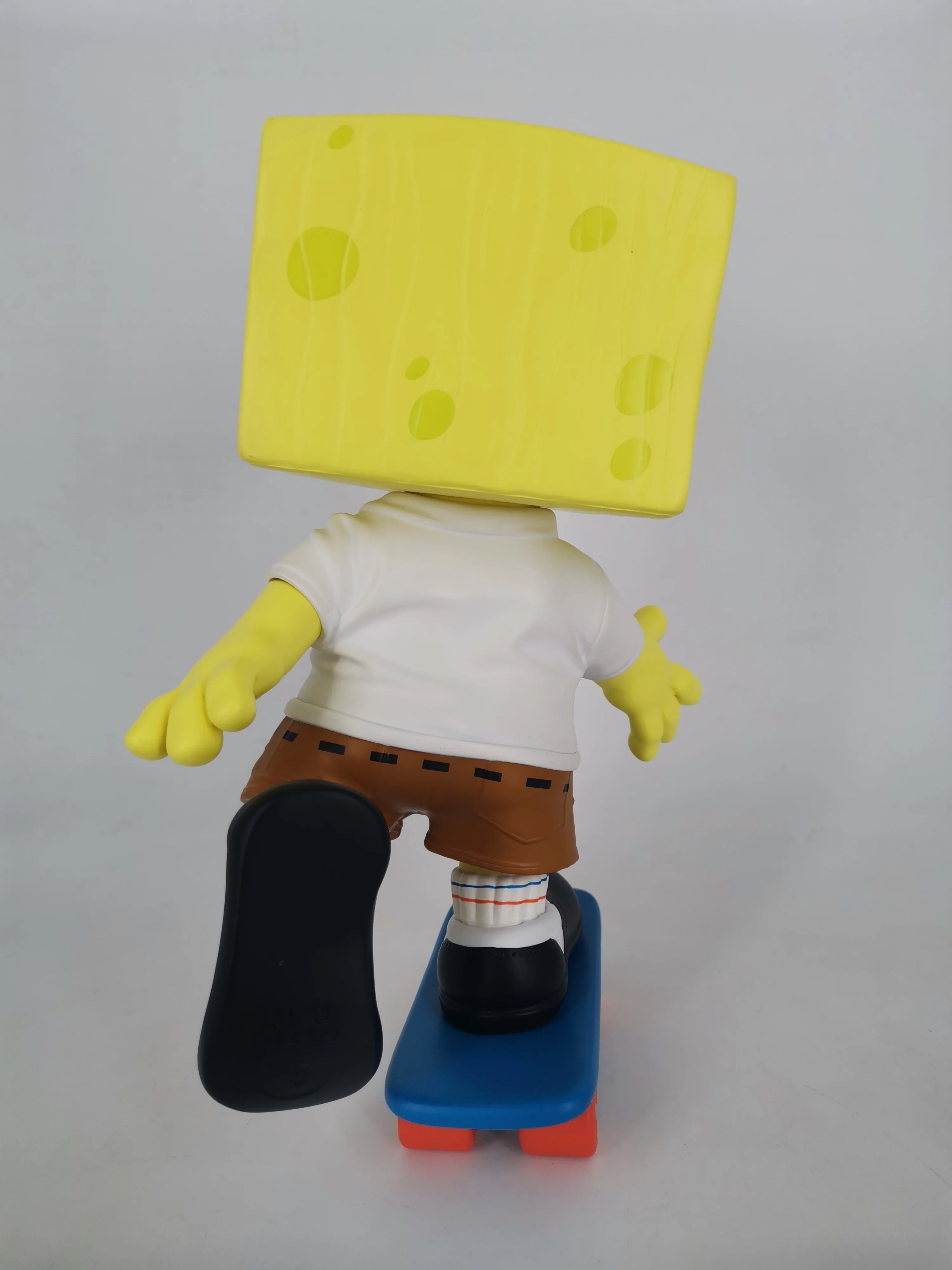 "Sponge Bob Block Head"  Vinyl Figure - Image 8